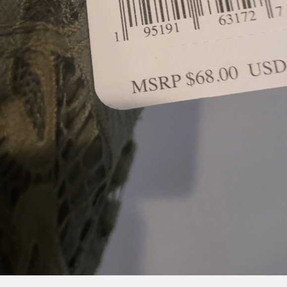 NEW $68. Free People Strappy Ruffle Olive Green Cami Top Women’s Size L NWT - Picture 4 of 9